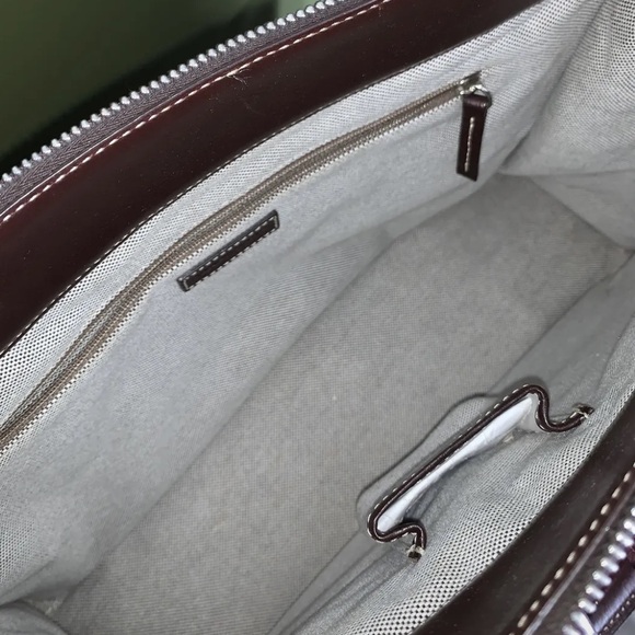 Dooney & Bourke Signature Logo Double Pocket Red Brown Tote Handbag Purse Chrty - Picture 7 of 9